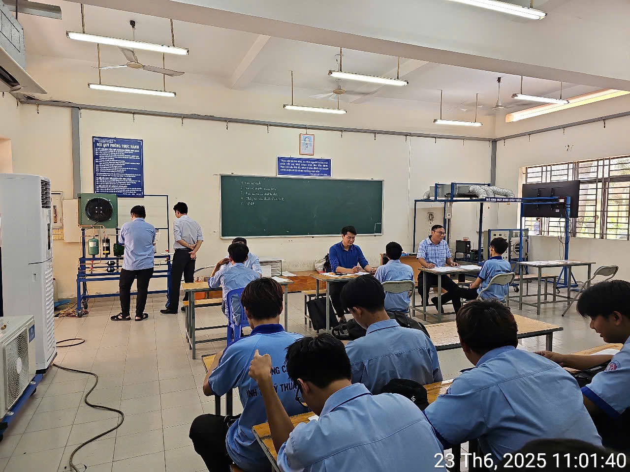 Thi thực hành nghề